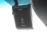◆ドライブレコーダー◆映像・音声などを記録する自動車用の装置です。 もしもの事故の際の記録はもちろん、旅行の際の思い出としてドライブの映像を楽しむことができます。