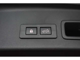 電動リヤゲート装備です。