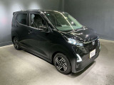 安心のカーライフをお過ごしいただくために、自動車保険も日産大阪にお任せください。