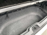 荷物を積むに十分なトランクスペース