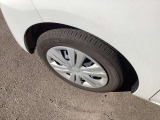 ☆お車についた傷やヘコミ、事故の修理もハヤシにお任せください。自社鈑金工場で修理ができますの安心です☆