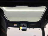 お車の事などで、気になる点やご不明な点がございましたら、右側に記載してあります無料ダイヤルを。お見積もりでしたら、「見積り依頼」ボタンよりお気軽にお問合せ下さい。