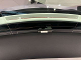 車両は屋内展示しておりますので天候に関係なくごゆっくりコンディションご確認頂けます。車両を倉庫へ保管している場合が御座いますのでご来店前に在庫確認頂けると幸いです。TEL072-784-8800