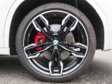 ◆ローンリース等ファイナンス商品、BMW専用自動車保険、BMWカード、コーティング、板金塗装、ドライブレコーダーなど社外品の取扱もございます。お車に関することは全てバルコムにお任せ下さい◆