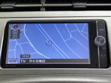 道路や周辺施設を画面で確認でき、目的地までの道順を把握する際に便利です。地図表示に加えて現在地も確認できるため、初めて訪れる場所への移動もスムーズに計画できます。