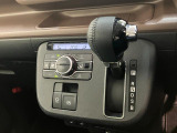 納車後もお客様の快適なカーライフをしっかりサポートさせていただきます!滋賀県内に13か所ある滋賀ダイハツの店舗にはサービス工場が併設されておりますので、アフターフォローも安心です!