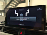 【パーキングアシスト】駐車可能なスペースを自動的に検知し、ドライバーに代わって駐車操作を行います。ドライバーは周囲の状況に注意をしながら指示を出すだけで、全ての駐車操作が自動的に完了します。