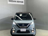 【LEDヘッドランプ】ハロゲンヘッドランプの約2倍の明るさ!夜の運転も安心です!