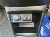運転席・助手席にシートヒーターを装備しています。是非ご活用ください。