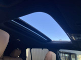 私たちは、お客様のこだわりに合った&ldquo;世界にひとつ&rdquo;だけの特別な車をご提案します。ジースクエア=車のあるライフスタイルを演出するセレクトショップです。