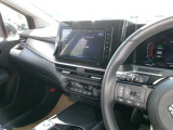 操作しやすい運転席廻り!操作パネルも使いやすい!!ドライブが楽しくなりますっ