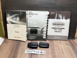 取扱い説明書もしっかり付いてます。中古車ですので、意外とない車も多いんですよ。
