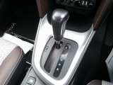 発進時やシフトチェンジ時もストレスなく運転を楽しめます。