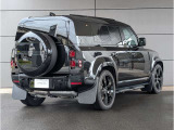 ディフェンダー 110 X ダイナミック HSE 3.0L D300 ディーゼル 4WD 