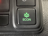 ★ECONスイッチ★ エコドライブを加速しよう!スイッチをONにすると、運転の仕方によるロスを抑え込み燃費をよくするようクルマが頑張ります(*^ー^*)燃費向上にチャレンジ♪
