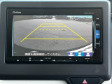 バックカメラ装着済!死角になりやすい後方もとても見やすいです☆車庫入れに自信がない方や縦列駐車が苦手な方にも、オススメ装備です!安心度もアップ!