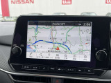 メモリーナビ(テレビ付)搭載で、初めての道や遠出でも安心です!Bluetoothが使えるので、好きな音楽を聴きながら楽しいドライブを♪