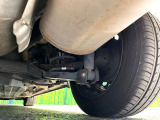 お車を安心してお乗りいただく為には、足回りの定期点検が欠かせません。サービスサポート(有償保証)では無料点検もご提供しており、安心のカーライフをお過ごしいただけるサポート体制が整っています。