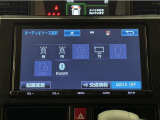 Bluetooth対応、CD/DVD再生機能付き。お好きな音楽を聴きながらのドライブは楽しいですよね〜♪