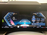 運転の楽しいBMWでは、アクセルを踏み込んでしまいそうになりますが、速度表示も見やすいため、常にお車の速度を把握できます。