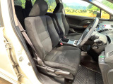 運転席シート廻りは使用感も少なく、良好な状態となっています。丁寧に使われていたことがよくわかりますね。