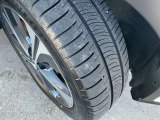 タイヤ残り溝7 分山はございます。まだまだ使用できます。