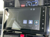 ディスプレイオーディオを装備。スマホとクルマをつなぐことで、これまでのナビに加えて、いろんなサービスが楽しめます。