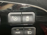 車線逸脱警報機能&衝突回避ブレーキ機能が付いています。