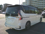 セレナ 2.0 ハイウェイスターV 