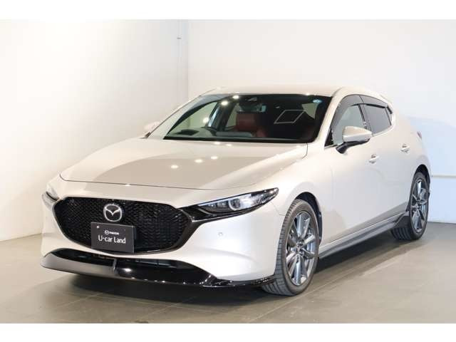 MAZDA3ファストバック 2.0 20S バーガンディ セレクション