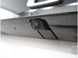 バックカメラが付いているので後方確認が非常にしやすいです。今や運転初心者も熟練者も必須装備!ついていて損はないですね♪