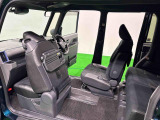 運転席ロングスライドシ-ト運転席はシ-トバックのスイッチとレバ-を操作すると、世界初♪最大540mmのスライドが可能になります!降車することなく座ったまま後席の荷物などを取ることもできますよ♪
