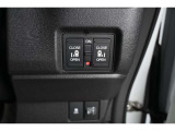 スライドドアの開閉も 運転席から