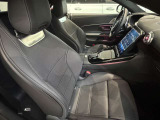 納車前にはメーカーの規定に基づき、認定中古車としてしっかりとした整備を行い、ご納車させて頂きます。しっかりと整備を行い、リフレッシュした愛車をお客様のお手元にお届けいたします。