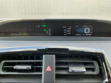 視認性のいい大型スピードメーター