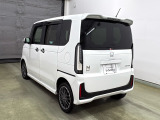 納車時には安全かつ安心してお乗り頂けるようホンダ専門知識を持つ整備スタッフが点検・整備・装備も説明をしてお渡ししております。