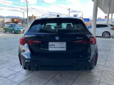 BMWエフィシエントライトウェイト 適切な素材を適切な部位にをコンセプトに基づき設定された軽量構造で重量の軽減し剛性を高め、卓越した俊敏性を可能にします。