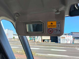 ミラー付きサンバイザー