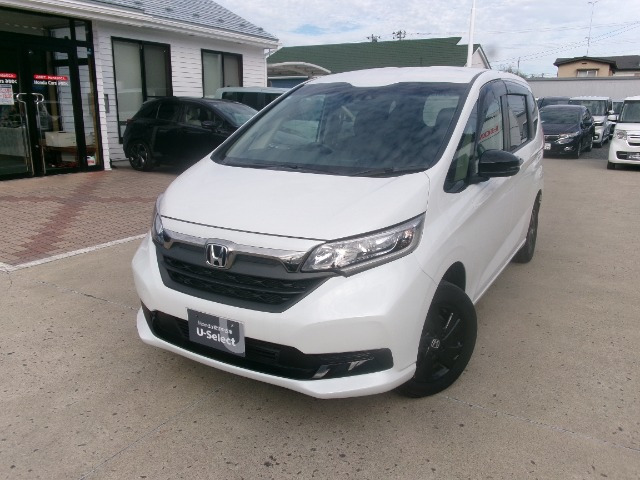 フリード+ 1.5 ハイブリッド G ブラックスタイル 4WD 