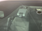 今や当たり前、ドラレコ(フロント)