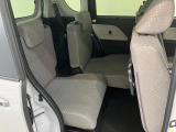 お客様にぴったりなおクルマをお選びいただけますように様々な展示車をご用意致しております!ダイハツの軽自動車だけではなく、他メーカー車やコンパクトカー・ミニバンなども数多く取り揃えております!