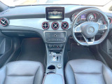 CLAクラス AMG CLA45 4マチック 4WD 