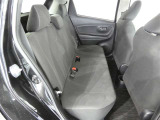 ゆとりある広々とした車内空間は、ドライブを始め買い物やレジャーなど、幅広く活躍します。一人でもみんなとでもお出かけを楽しみましょう!