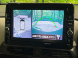 【アラウンドビューモニター】専用のカメラにより、上から見下ろしたような視点で360度クルマの周囲を確認することができます☆死角部分も確認しやすく、狭い場所での切り返しや駐車もスムーズに行えます。