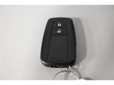 スマートキー!両手に荷物を抱えているときでも、ドアの施錠・解錠が楽々です♪