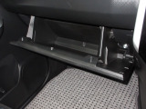 豊富な収納で、いつもすっきりとした車内、ほしい場所にちょうど良い収納を備えました。