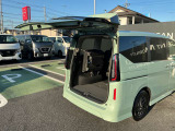 大きな荷物もスムーズに積載できる広い開口部