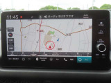【ホンダコネクト対応ナビ】快適な操作性で、使える機能が満載!自動地図更新機能や24時間365日緊急サポート、スマートフォンを使ったドアロック解除・エンジン始動などといった便利な機能が搭載されています。