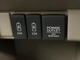 品質には自信があります!ハッピーの品質・キレイなお車をお届けさせていただきたい!そんな気持ちでキレイに仕上げております。フロアマットなどの清掃はもちろん、シート下なども徹底的に清掃しております。