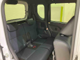 新車・中古車・サービス工場一体型店舗です。中古車はもちろん、ダイハツの新車も販売しておりますので是非一度ご来店下さい!